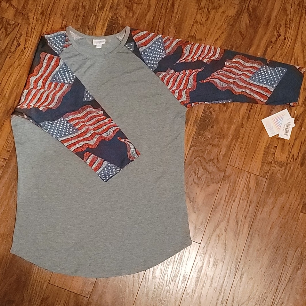LuLaRoe shirt
